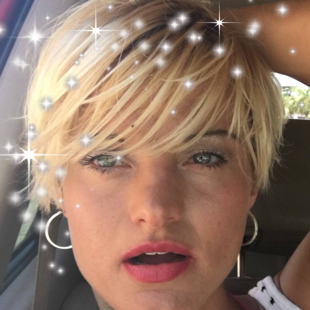 Meet your Posher, Nicole